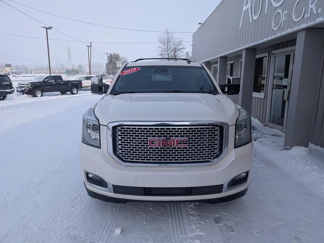 GMC Yukon XL 4WD 4dr Denali 2015