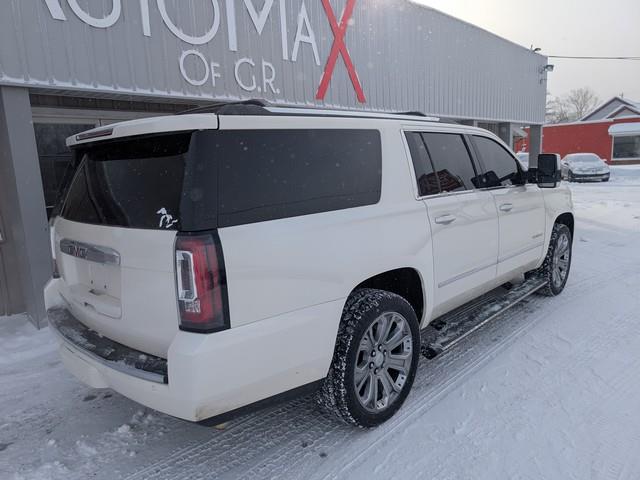 GMC Yukon XL 4WD 4dr Denali 2015