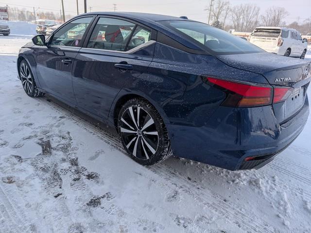 Nissan Altima 2.5 SR Sedan 2022