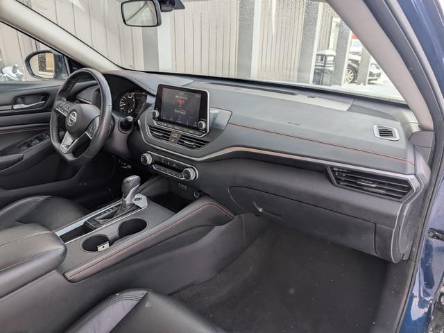 Nissan Altima 2.5 SR Sedan 2022