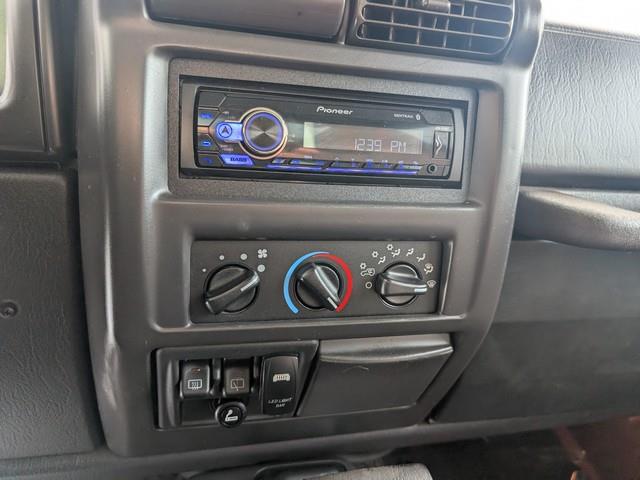 Jeep Wrangler 2dr SE 2000