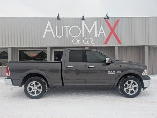 2015 RAM 1500 4WD Quad Cab 140.5" Laramie