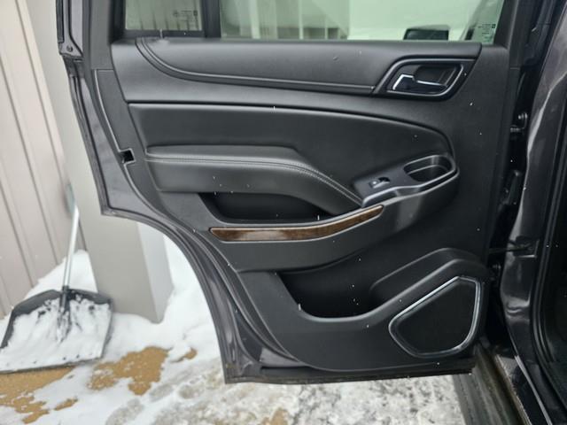 Chevrolet Tahoe 4WD 4dr LT 2015