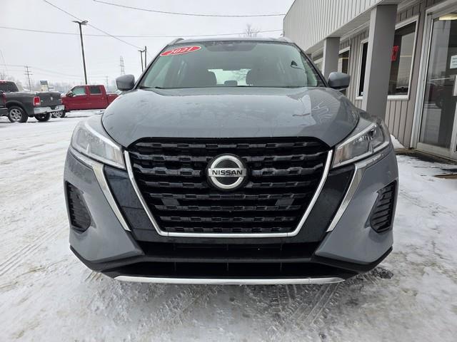 Nissan Kicks SV FWD 2021