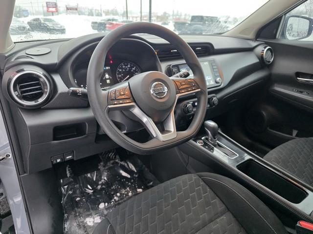 Nissan Kicks SV FWD 2021