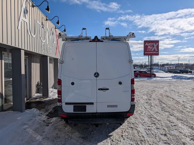 Mercedes-Benz Sprinter Cargo Van 2500 Standard Roof V6 144" Worker RWD 2017