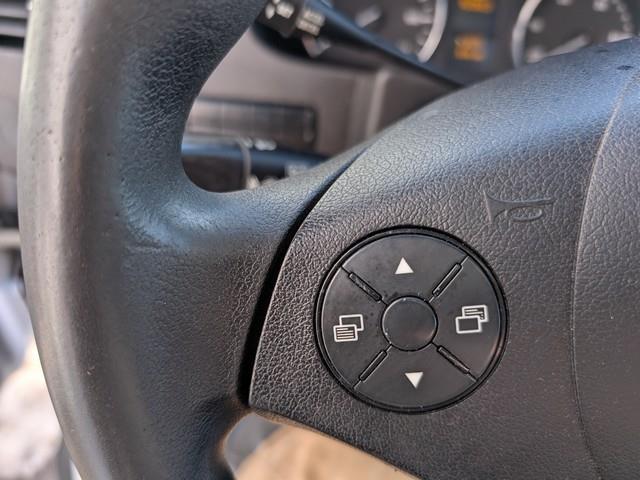 Mercedes-Benz Sprinter Cargo Van 2500 Standard Roof V6 144" Worker RWD 2017