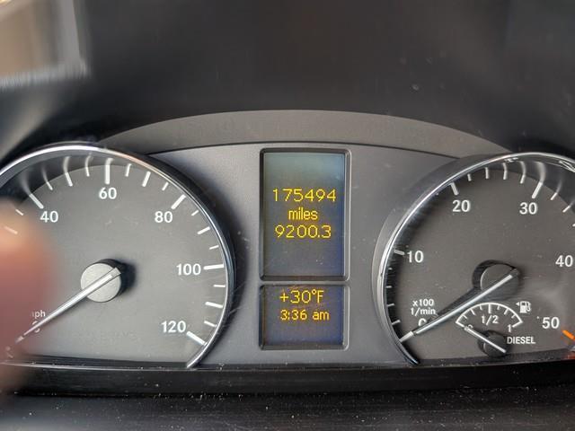 Mercedes-Benz Sprinter Cargo Van 2500 Standard Roof V6 144" Worker RWD 2017