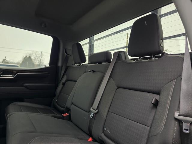 GMC Sierra 1500 4WD Crew Cab 157" Elevation 2023