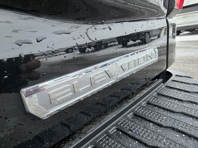 GMC Sierra 1500 4WD Crew Cab 157" Elevation 2023