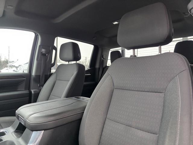 GMC Sierra 1500 4WD Crew Cab 157" Elevation 2023