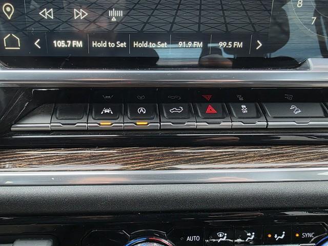 GMC Sierra 1500 4WD Crew Cab 157" Elevation 2023