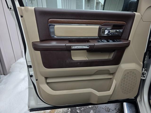 RAM 1500 Laramie 4x4 Crew Cab 5'7" Box 2018