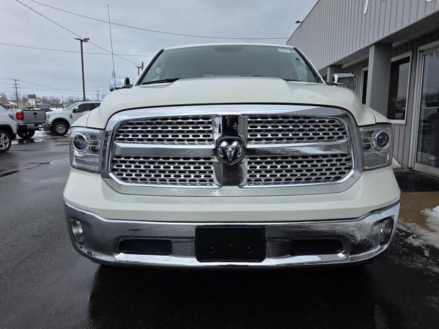 RAM 1500 Laramie 4x4 Crew Cab 5'7" Box 2018