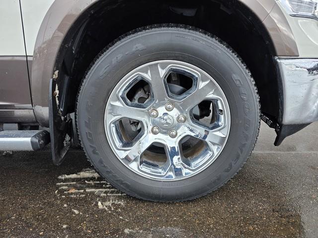 RAM 1500 Laramie 4x4 Crew Cab 5'7" Box 2018