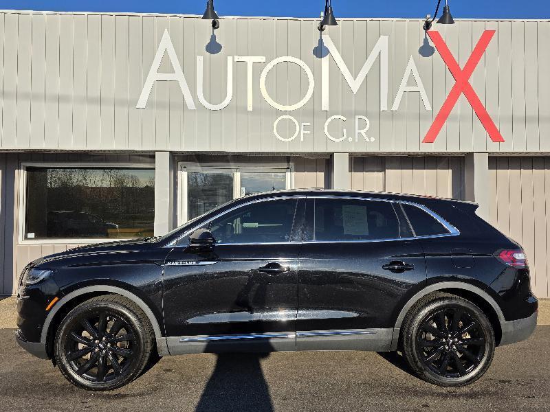 Lincoln Nautilus Reserve 4D SUV AWD 2022