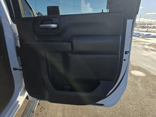 Chevrolet Silverado 3500HD 4WD Crew Cab 172" Work Truck 2024