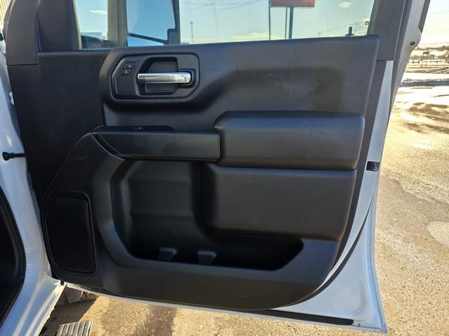 Chevrolet Silverado 3500HD 4WD Crew Cab 172" Work Truck 2024