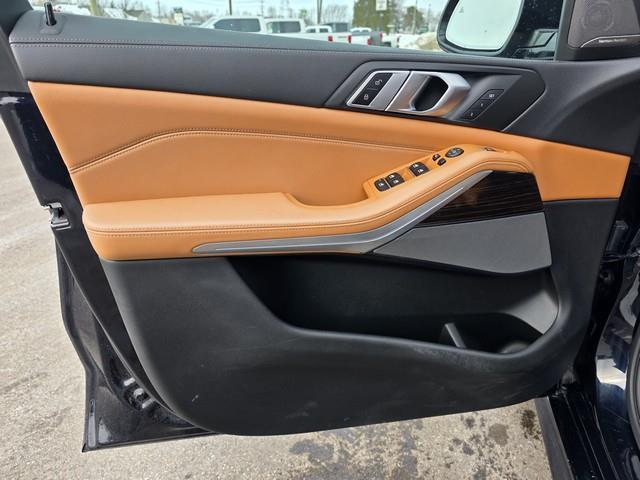 BMW X5 xDrive40i Sports Activity Vehicle 2021