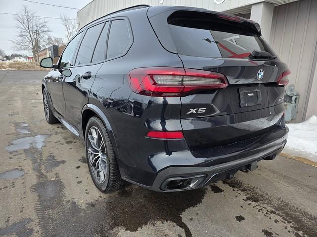 BMW X5  2021