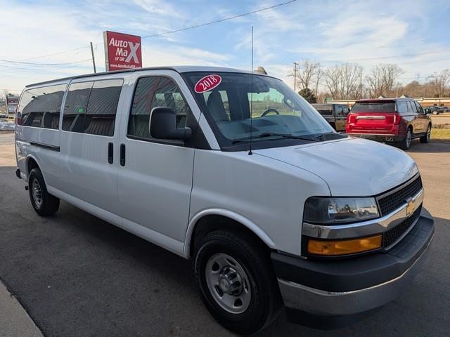 Chevrolet Express Passenger RWD 3500 155" LT 2018