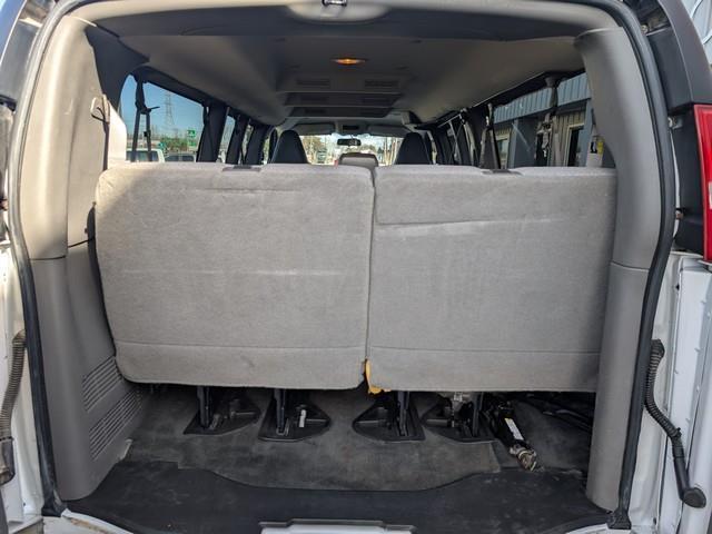 Chevrolet Express Passenger  2018