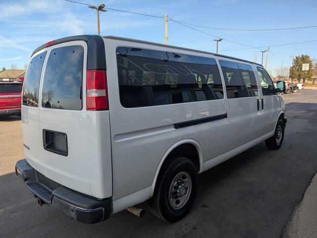 Chevrolet Express Passenger  2018