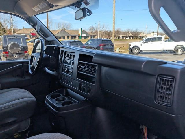 Chevrolet Express Passenger  2018