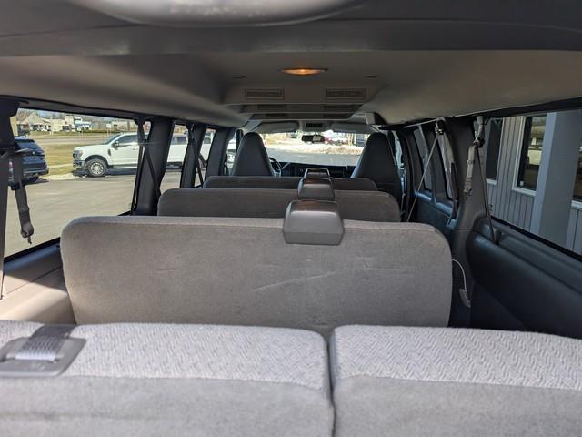 Chevrolet Express Passenger  2018