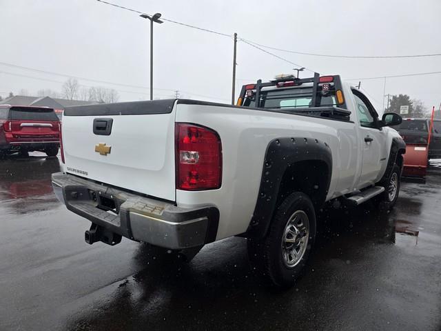 Chevrolet Silverado 2500HD 4WD Reg Cab 133.7" Work Truck 2014