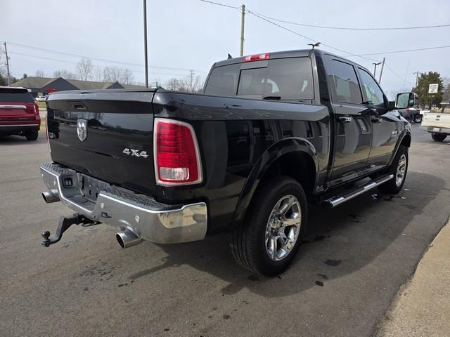 RAM 1500 4WD Crew Cab 140.5" Laramie 2014
