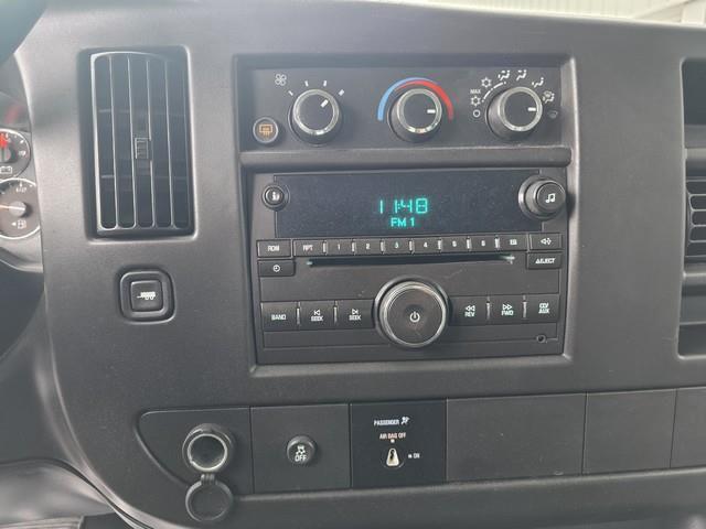 Chevrolet Express Passenger RWD 3500 155" LS w/1LS 2013