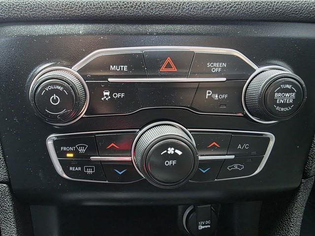 Dodge Charger SE 4D Sedan AWD 2017