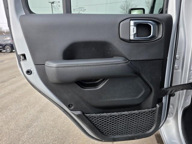 Jeep Wrangler Sahara 4 Door 4x4 2023