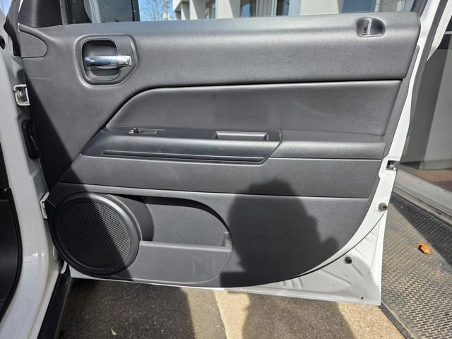 Jeep Patriot 4WD 4dr Sport 2014