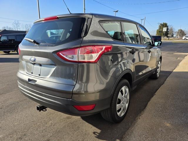 Ford Escape FWD 4dr S 2016