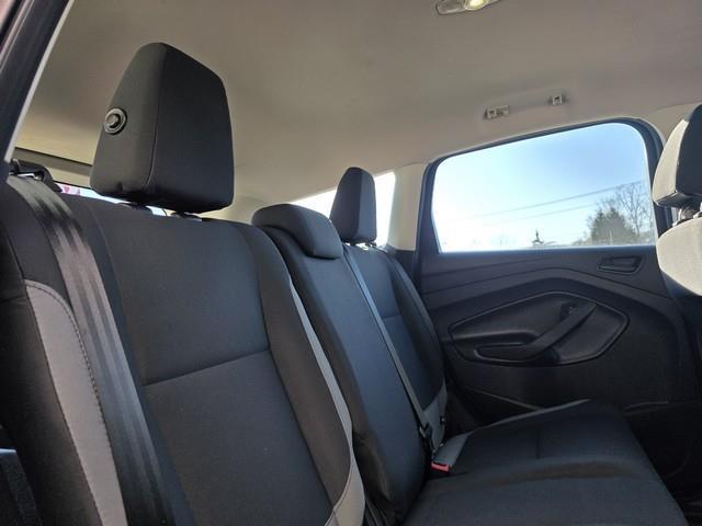 Ford Escape FWD 4dr S 2016