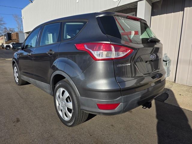 Ford Escape FWD 4dr S 2016