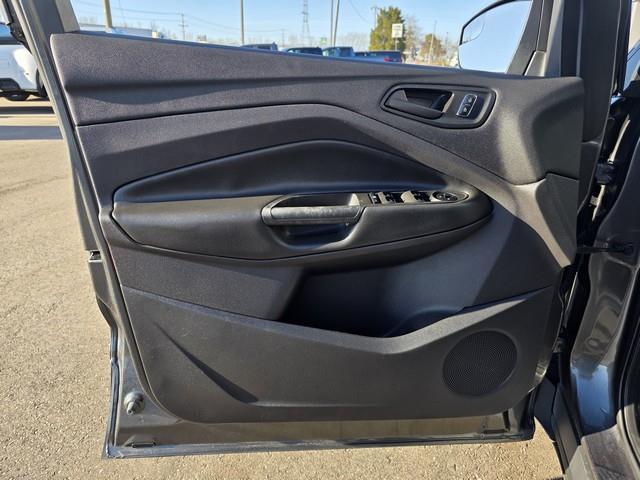 Ford Escape FWD 4dr S 2016