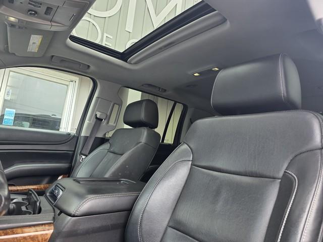 Chevrolet Suburban 4WD 4dr 1500 LTZ 2016