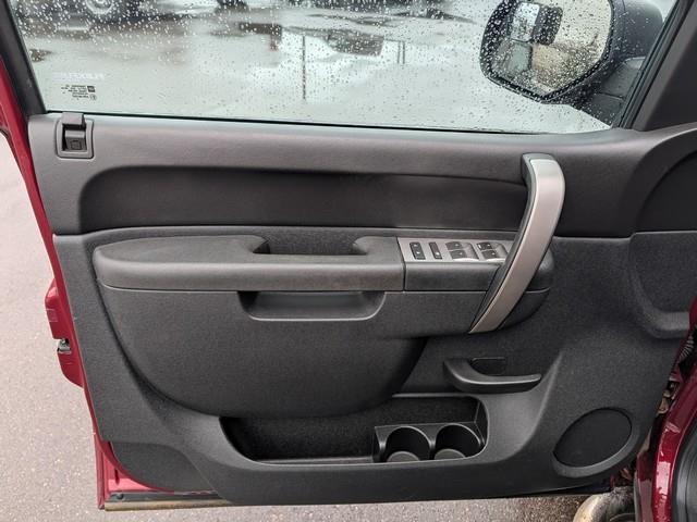 GMC Sierra 1500 4WD Ext Cab 143.5" SLE 2013