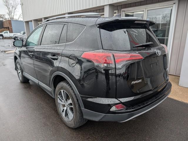 Toyota RAV4 XLE FWD (Natl) 2018