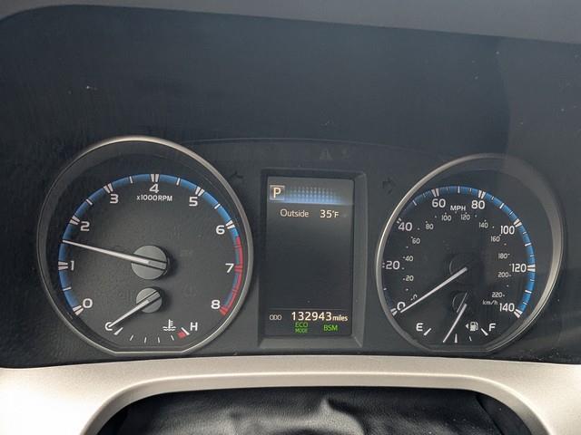 Toyota RAV4 XLE FWD (Natl) 2018