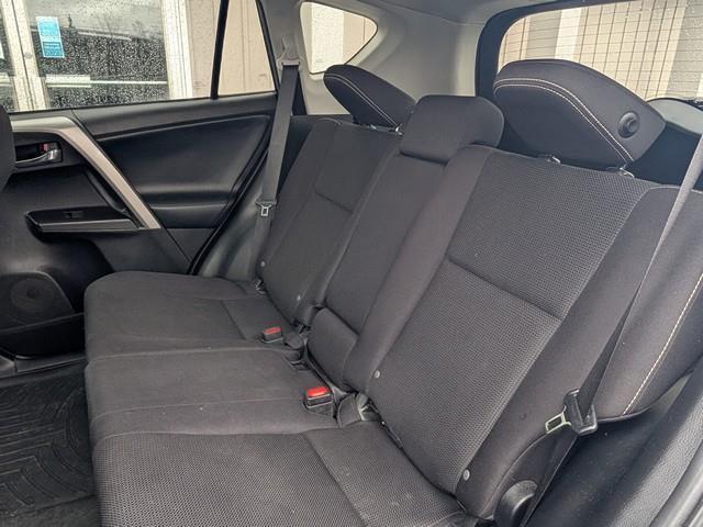 Toyota RAV4 XLE FWD (Natl) 2018