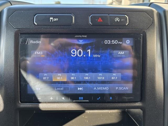 Ford F-150 XLT 4WD Reg Cab 8' Box 2018