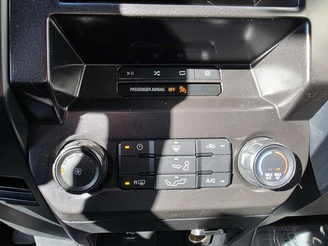 Ford F-150 XLT 4WD Reg Cab 8' Box 2018