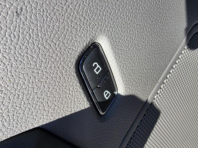 Ford F-150 XLT 4WD Reg Cab 8' Box 2018