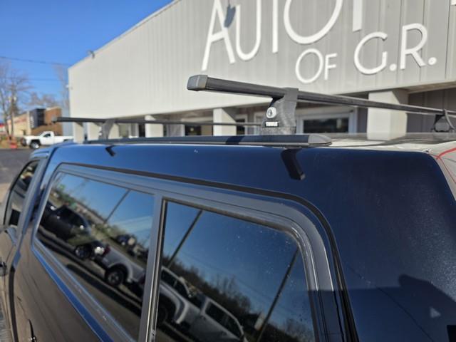 Ford F-150 XLT 4WD Reg Cab 8' Box 2018