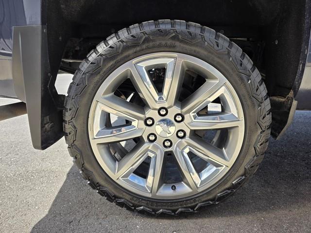 Chevrolet Silverado 1500 4WD Crew Cab 143.5" LTZ w/2LZ 2018