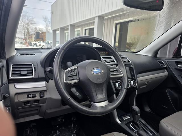 Subaru Forester 4dr CVT 2.5i Touring PZEV 2016
